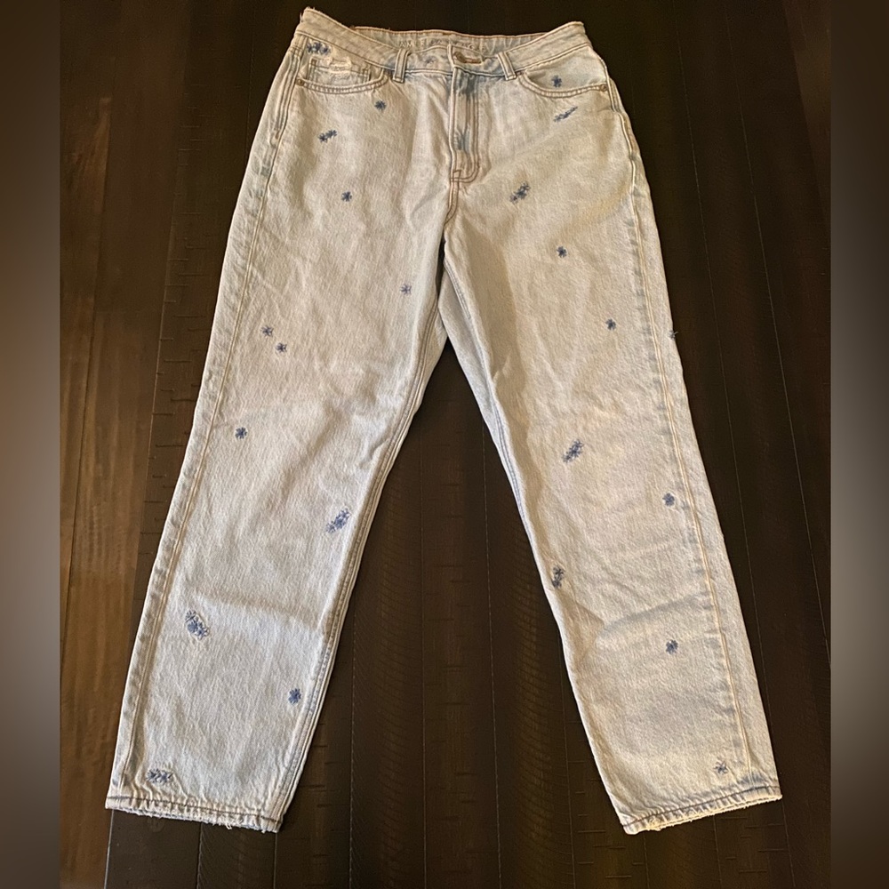 American Eagle Women’s size 10 “Highest Rise Mom Jean” Denim Pants